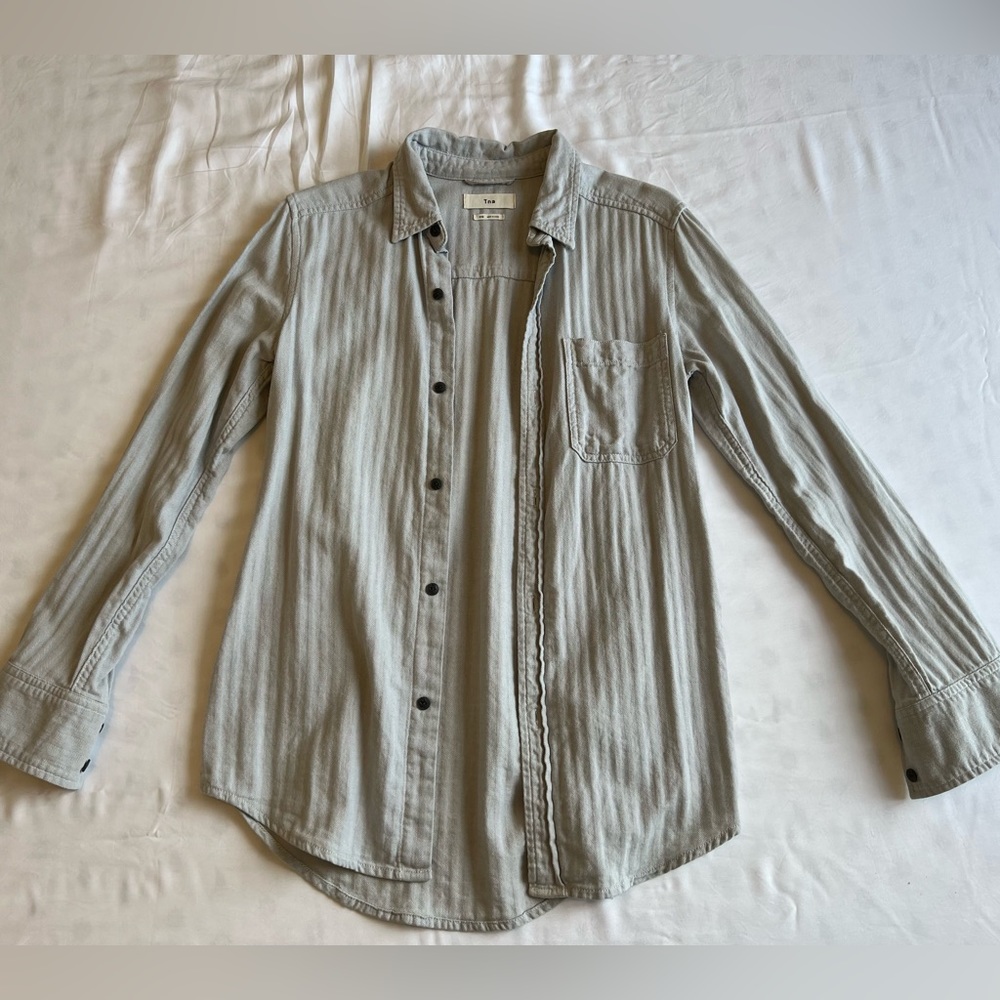 Aritzia TNA Shirt light grey XXS
